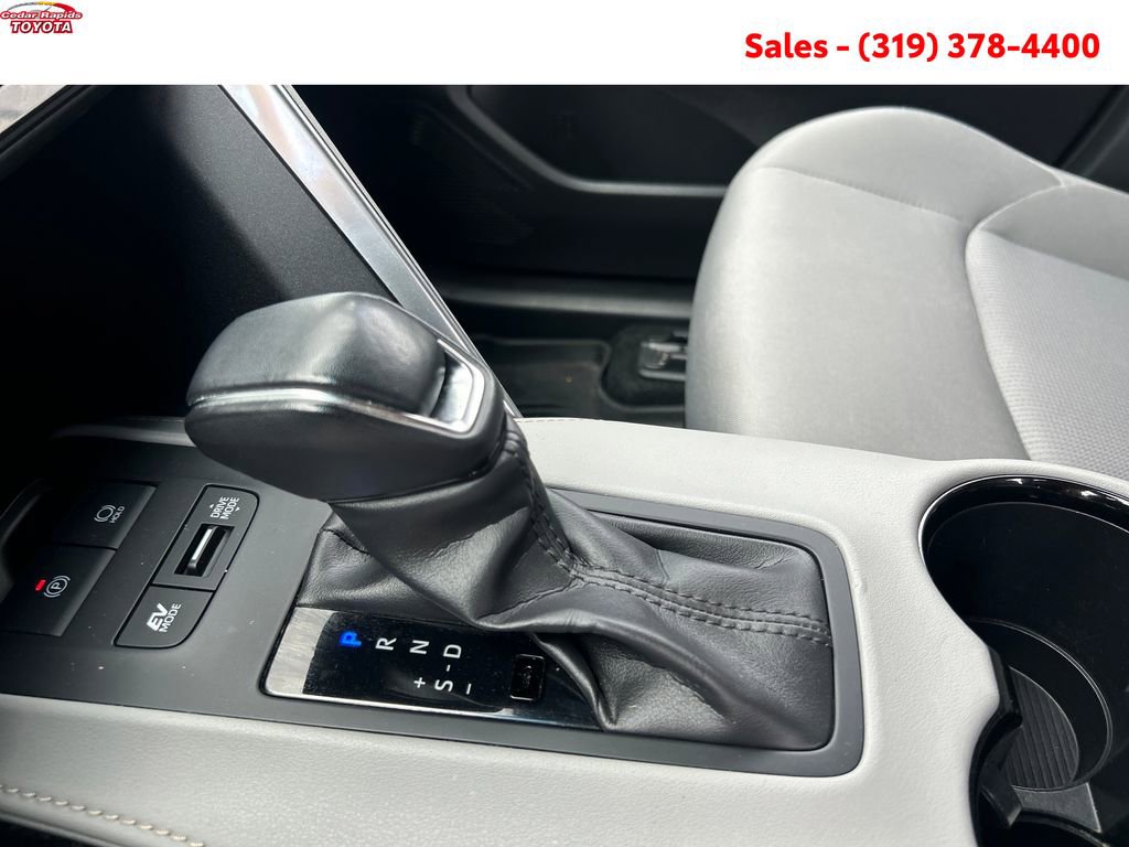 Certified 2023 Toyota Venza LE AWD/4WD image 21