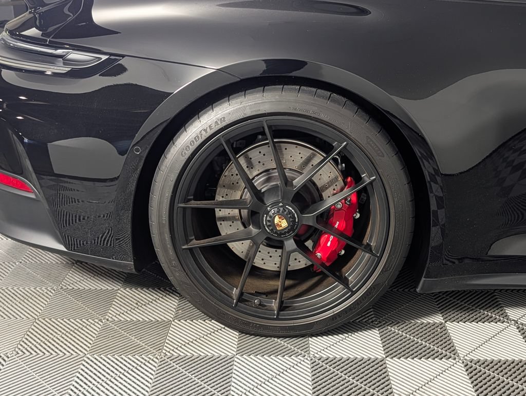 Certified 2026 Porsche 911 Carrera GTS RWD image 13