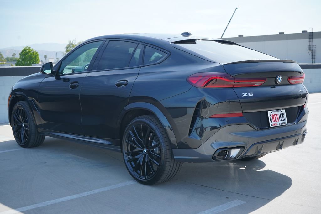 New 2026 BMW X6 xDrive40i w/ Climate Comfort Package image 7