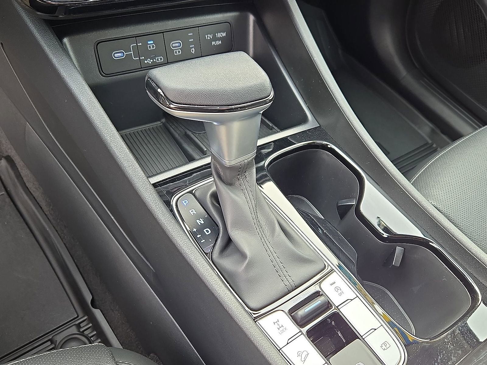 Certified 2025 Hyundai Tucson SEL image 18