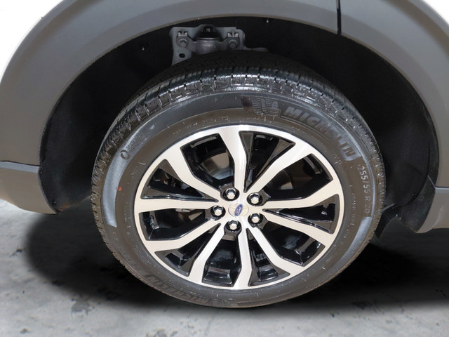 Used 2025 Ford Explorer ST-Line AWD/4WD image 8