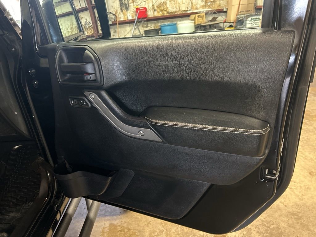 Used 2016 Jeep Wrangler Unlimited Sport image 20