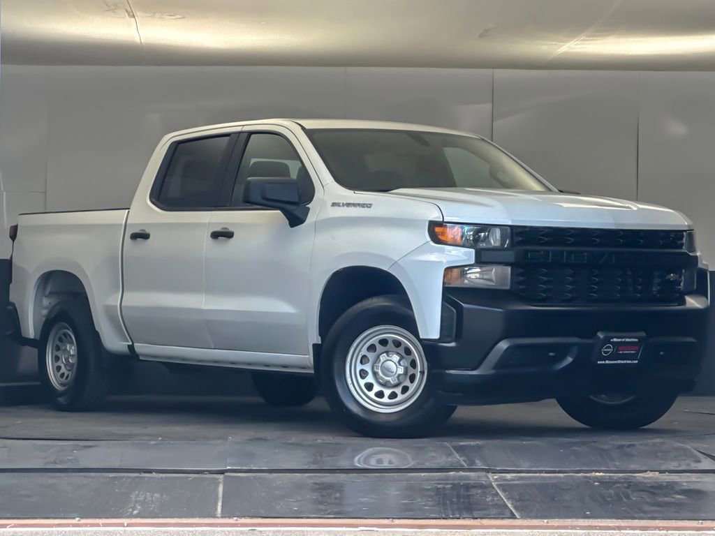 Used 2021 Chevrolet Silverado 1500 W/T w/ WT Value Package AWD/4WD image 1