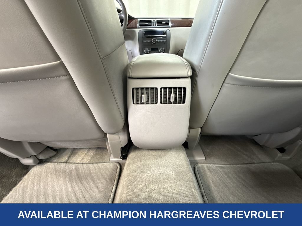 Used 2011 Buick Lucerne CXL FWD image 29
