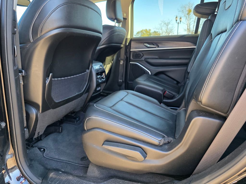 Used 2021 Jeep Grand Cherokee L Limited w/ Trailer Tow Group (B) image 28