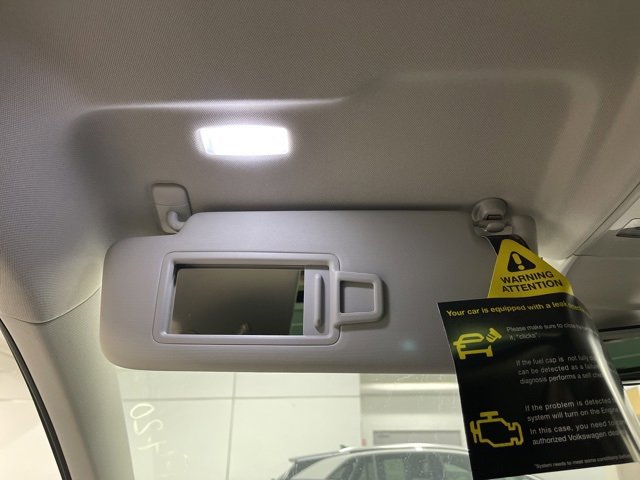 New 2026 Volkswagen Taos SE image 24