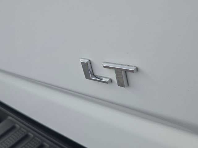 Used 2024 Chevrolet Silverado 3500 LT image 11