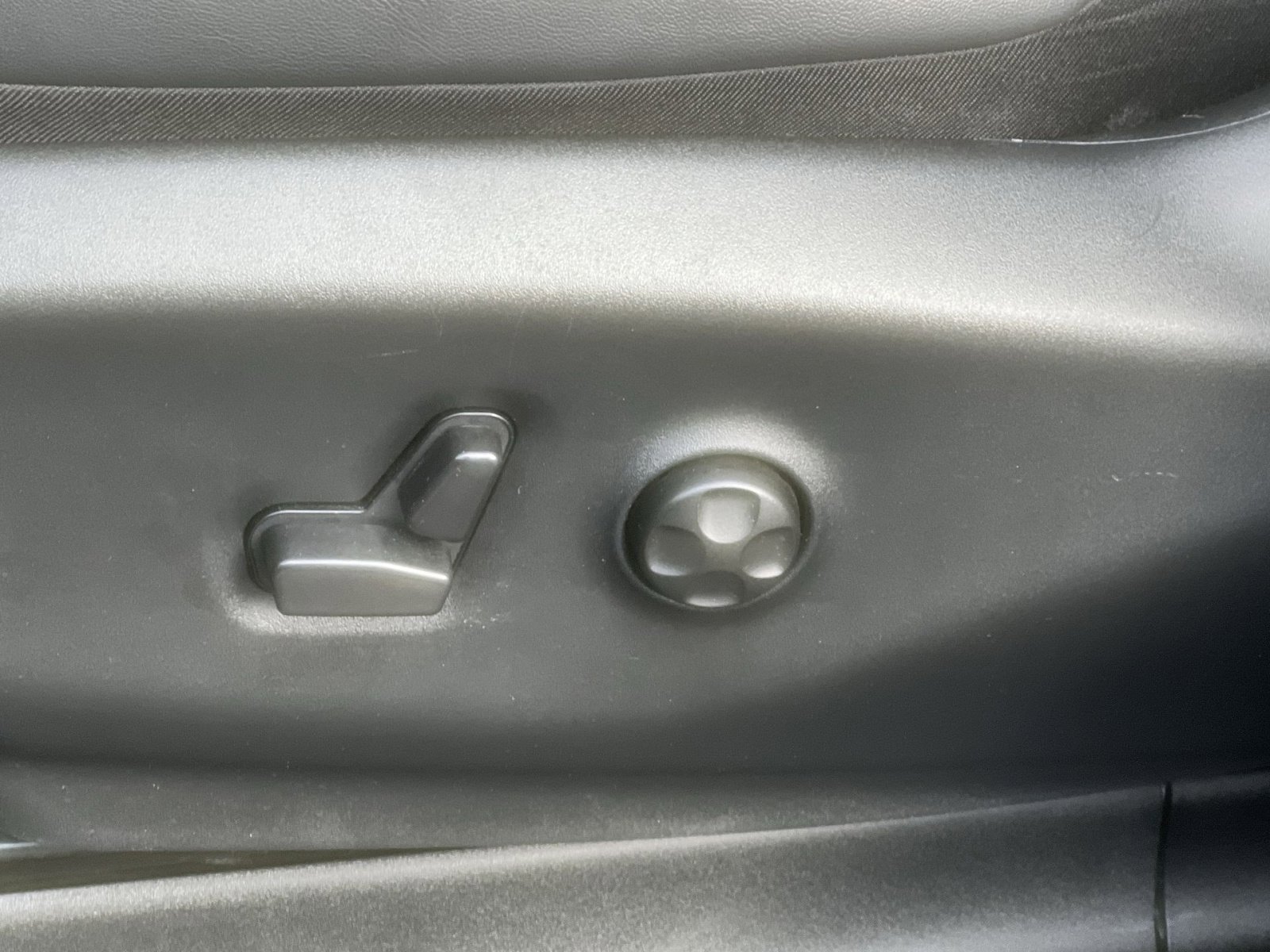 Used 2025 Chrysler Pacifica Select FWD image 22