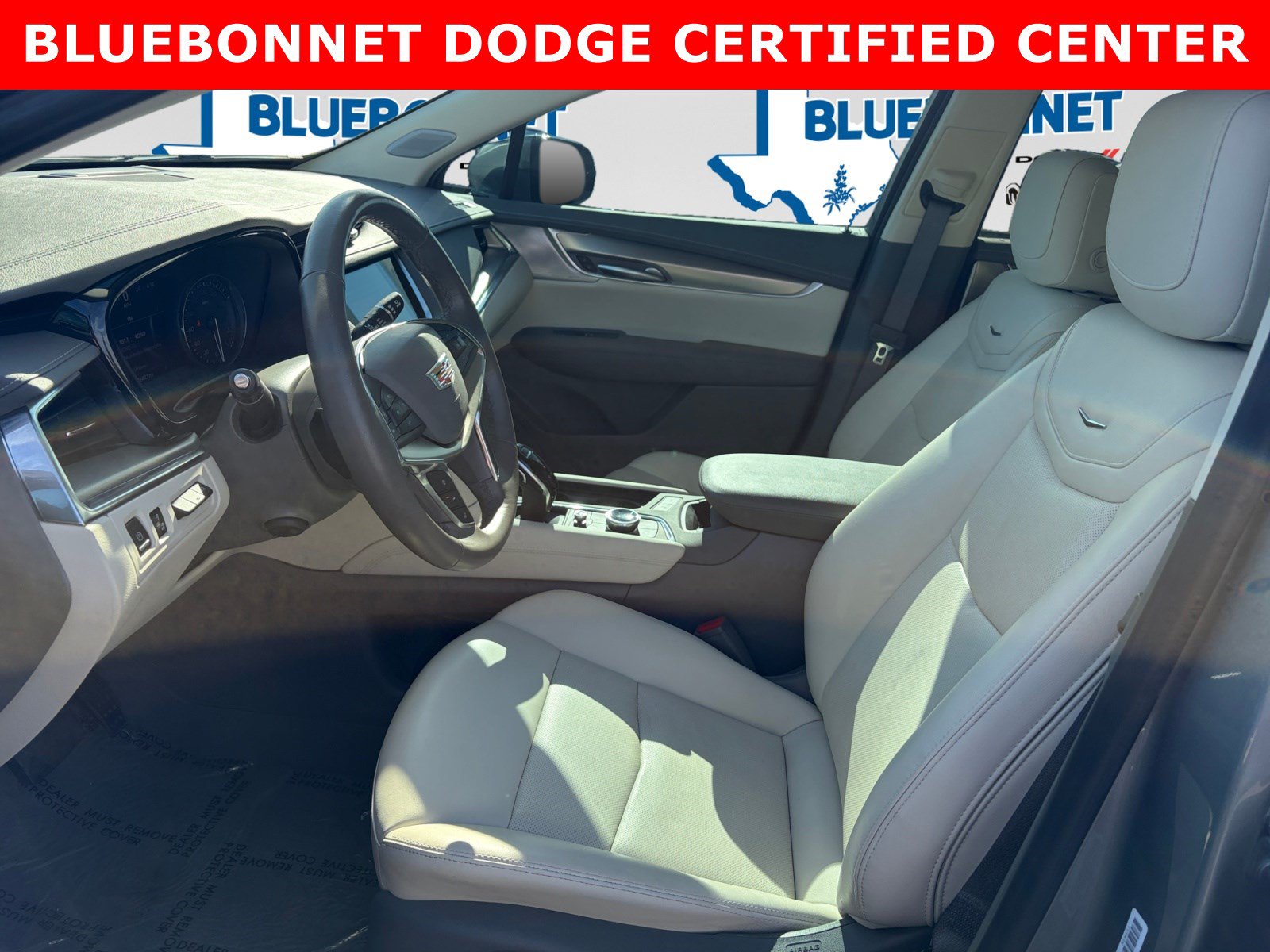 Used 2024 Cadillac XT5 Premium Luxury w/ Technology Package FWD image 11