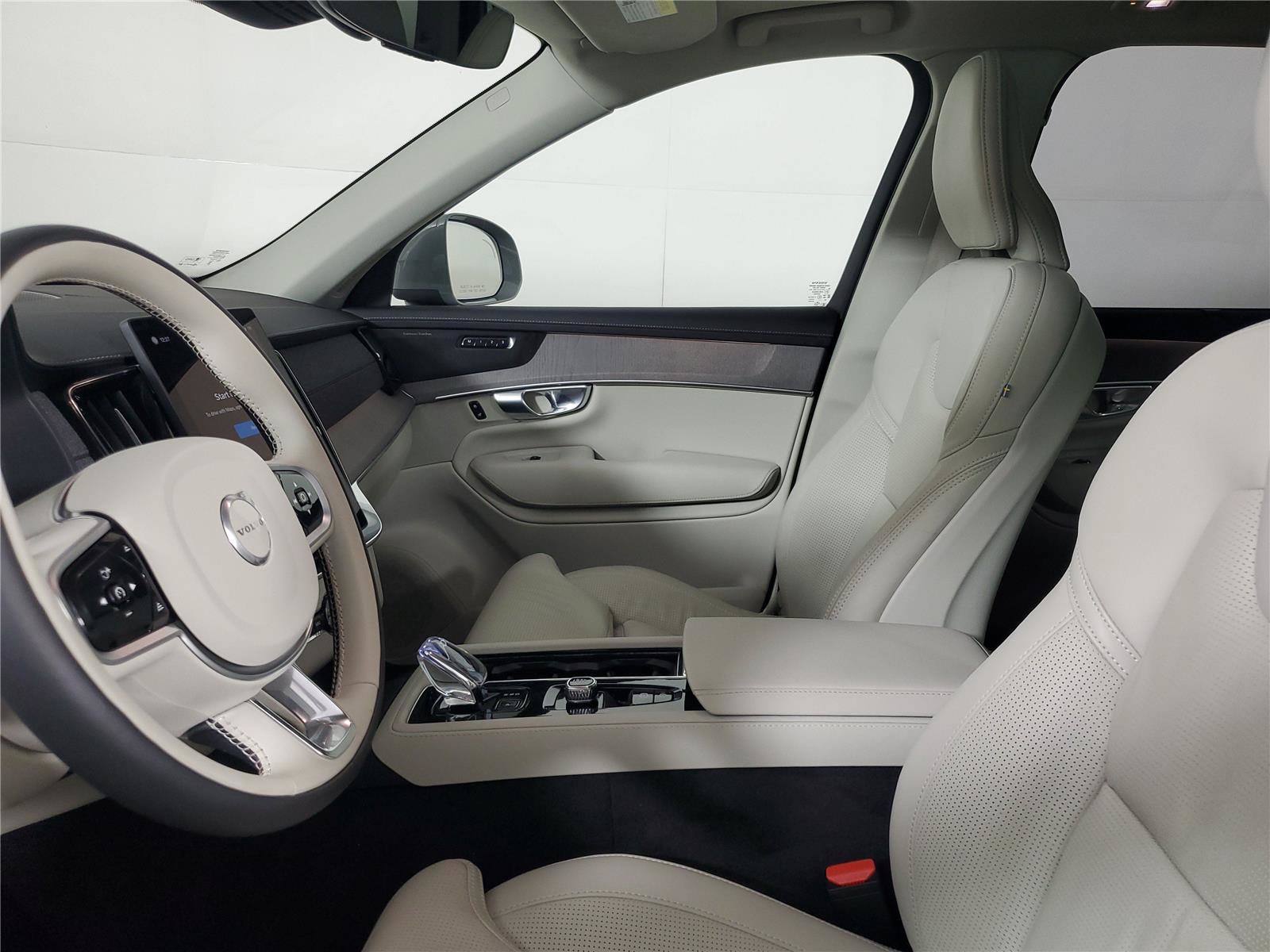 Certified 2026 Volvo XC90 B6 Ultra AWD/4WD image 22