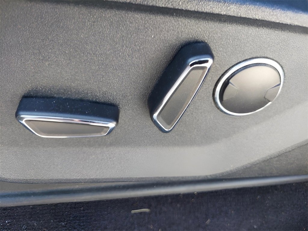 Used 2021 Ford F150 XLT w/ Equipment Group 302A High image 12