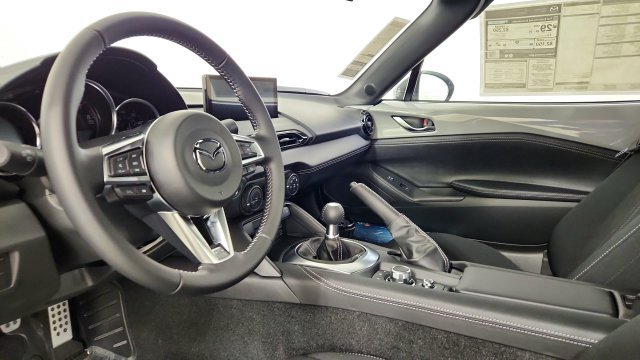 New 2026 MAZDA MX-5 Miata Club w/ Interior Package RWD image 11