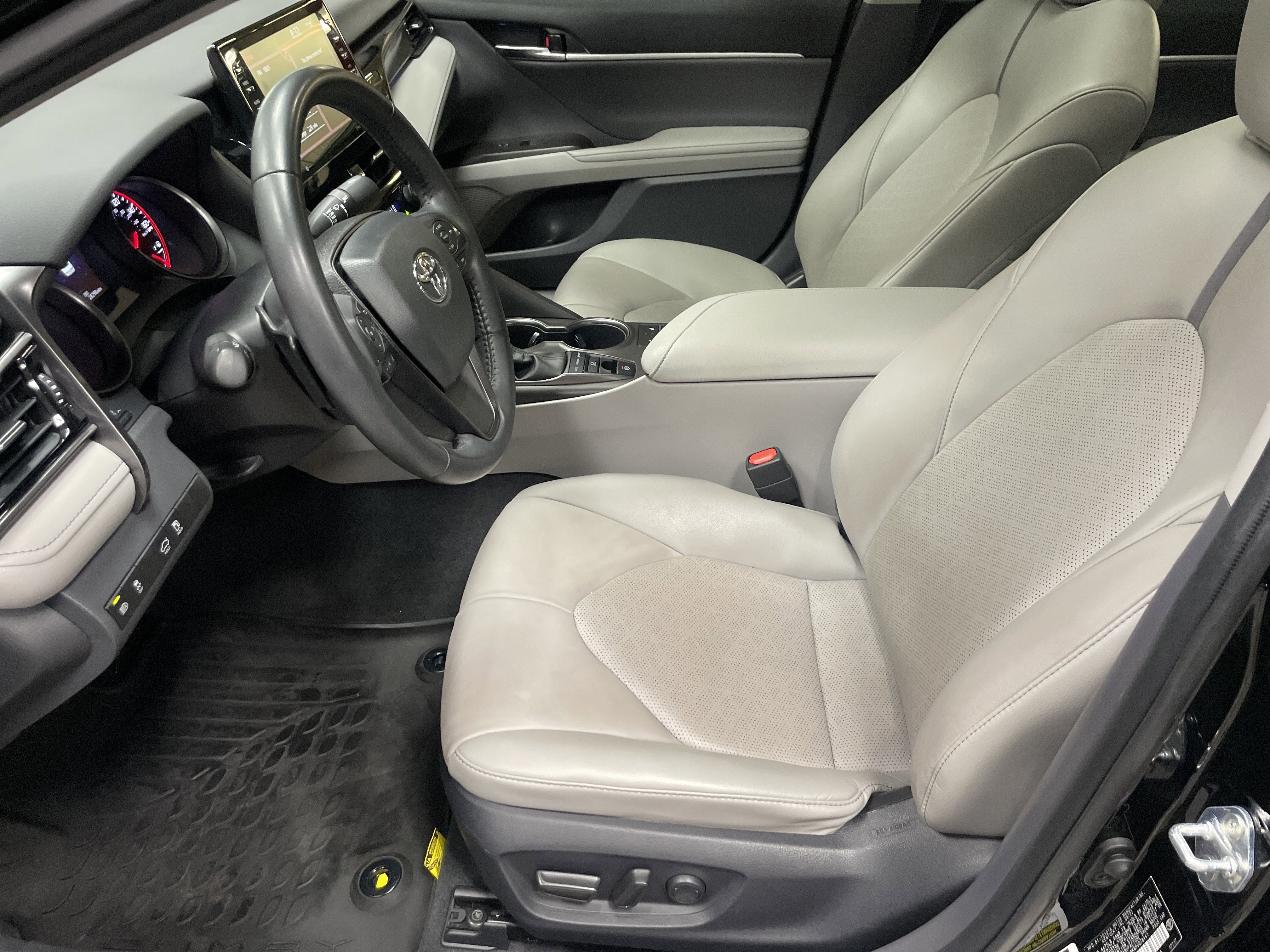 Certified 2023 Toyota Camry XSE image 16