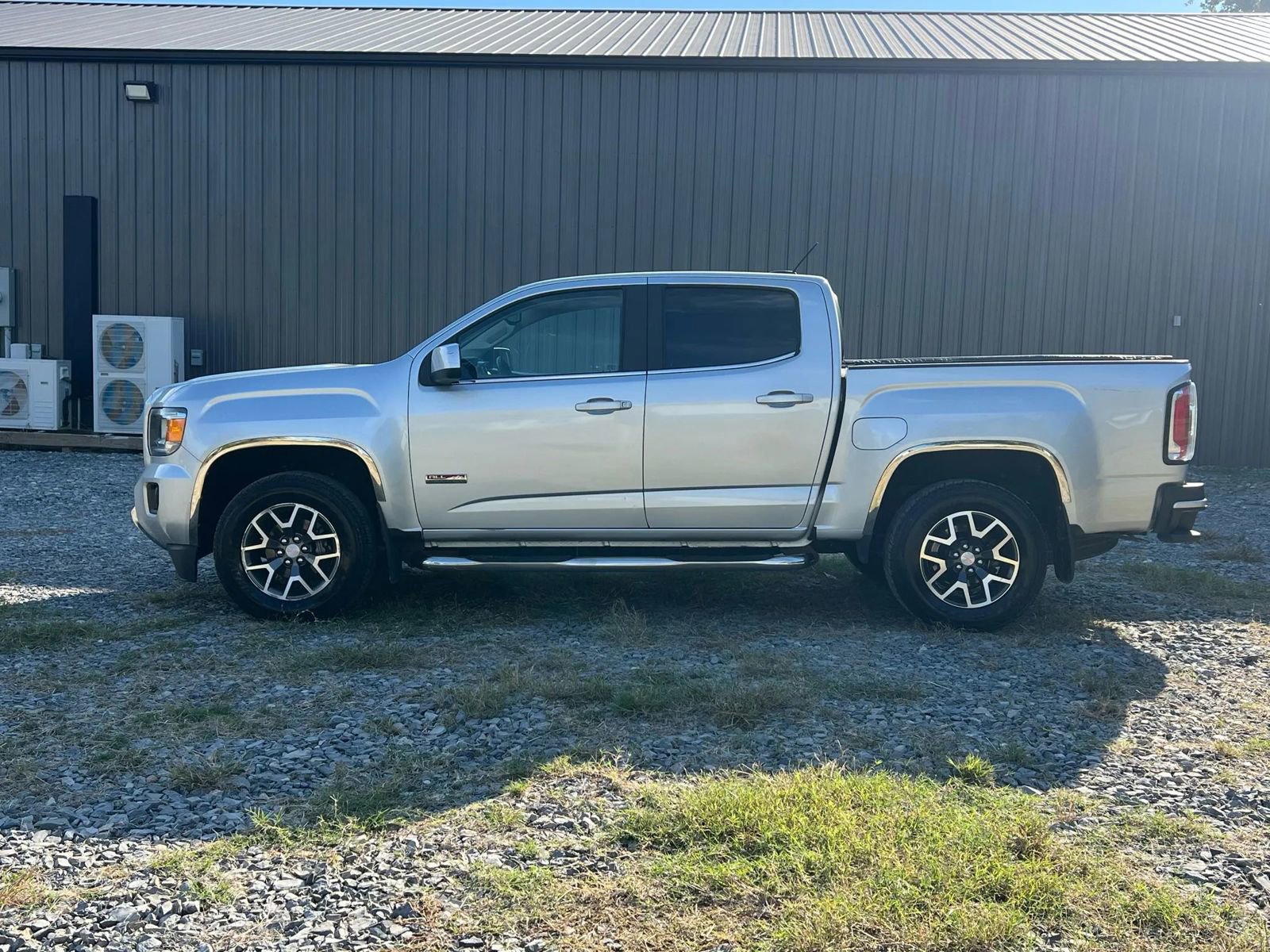 Used 2017 GMC Canyon SLE w/ All Terrain Package image 2