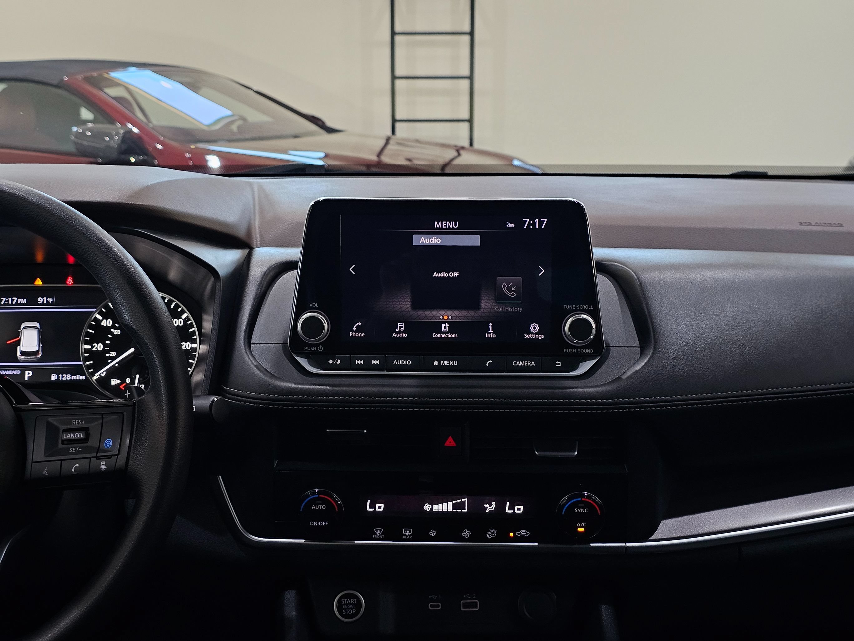 Used 2023 Nissan Rogue SV FWD image 24