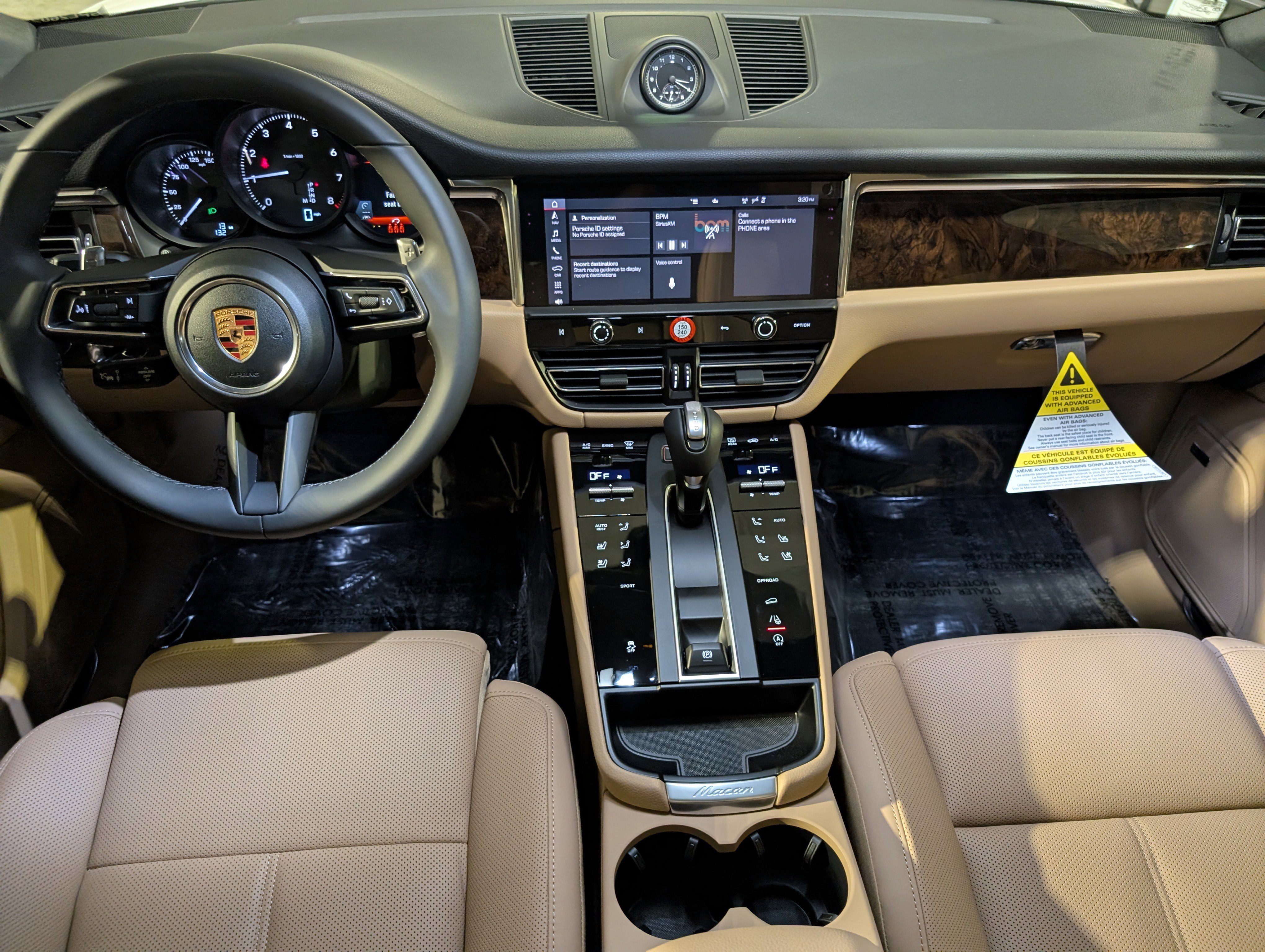 New 2026 Porsche Macan image 6