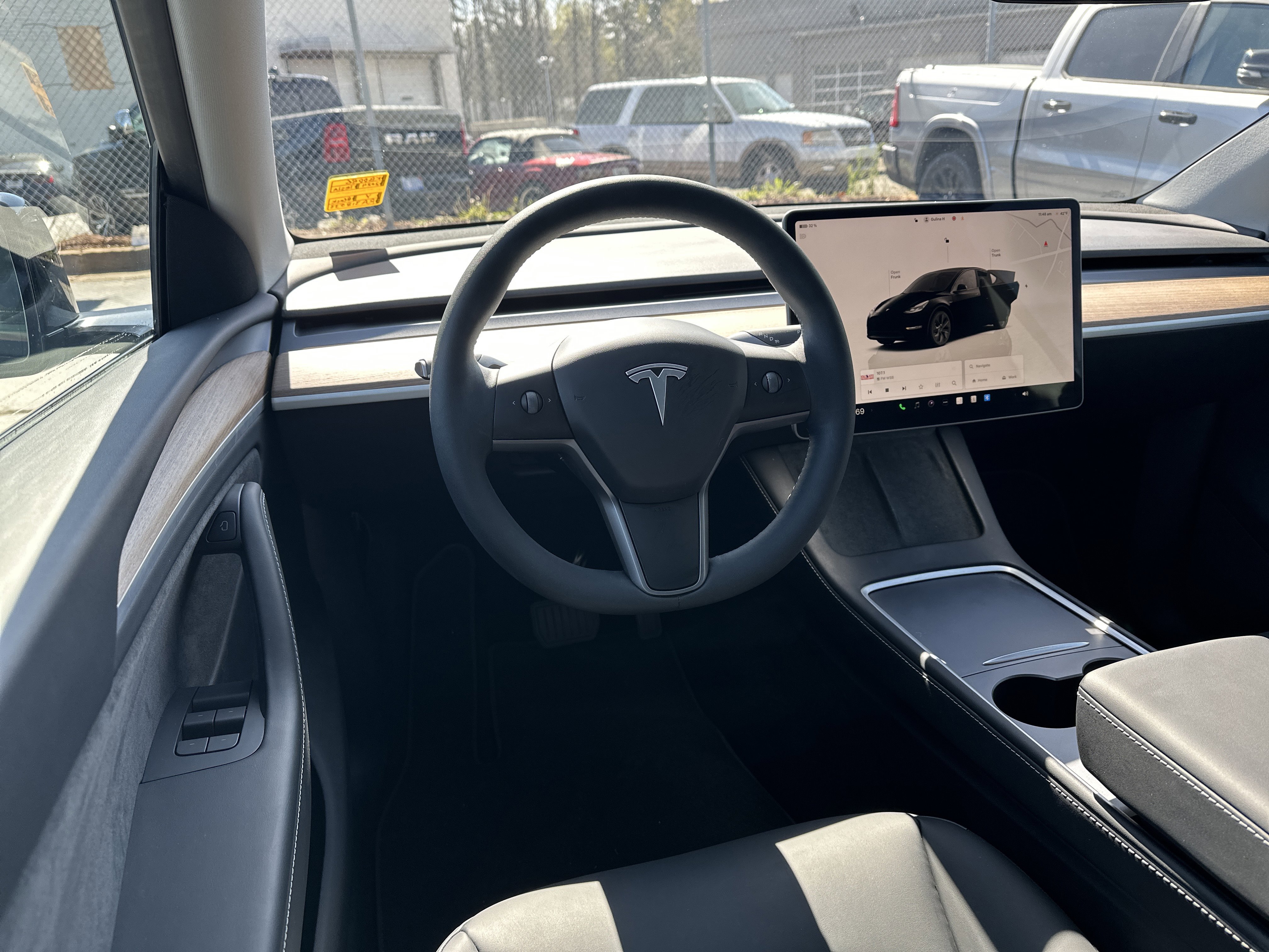 Used 2024 Tesla Model Y Long Range image 21