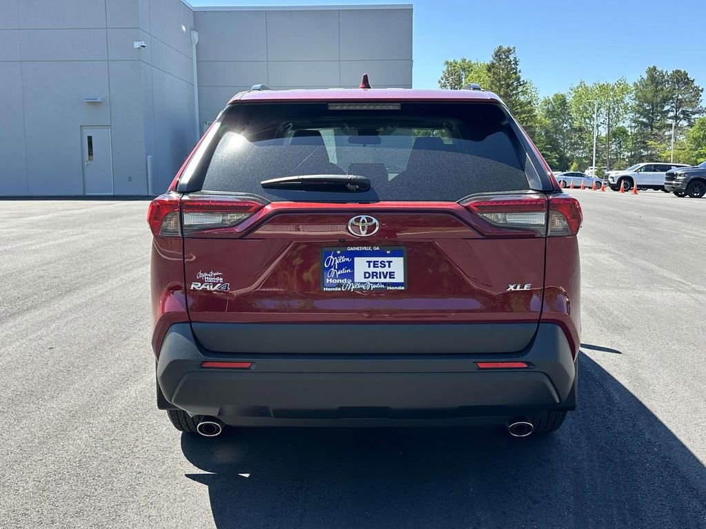 Used 2025 Toyota RAV4 XLE w/ Convenience Package image 26