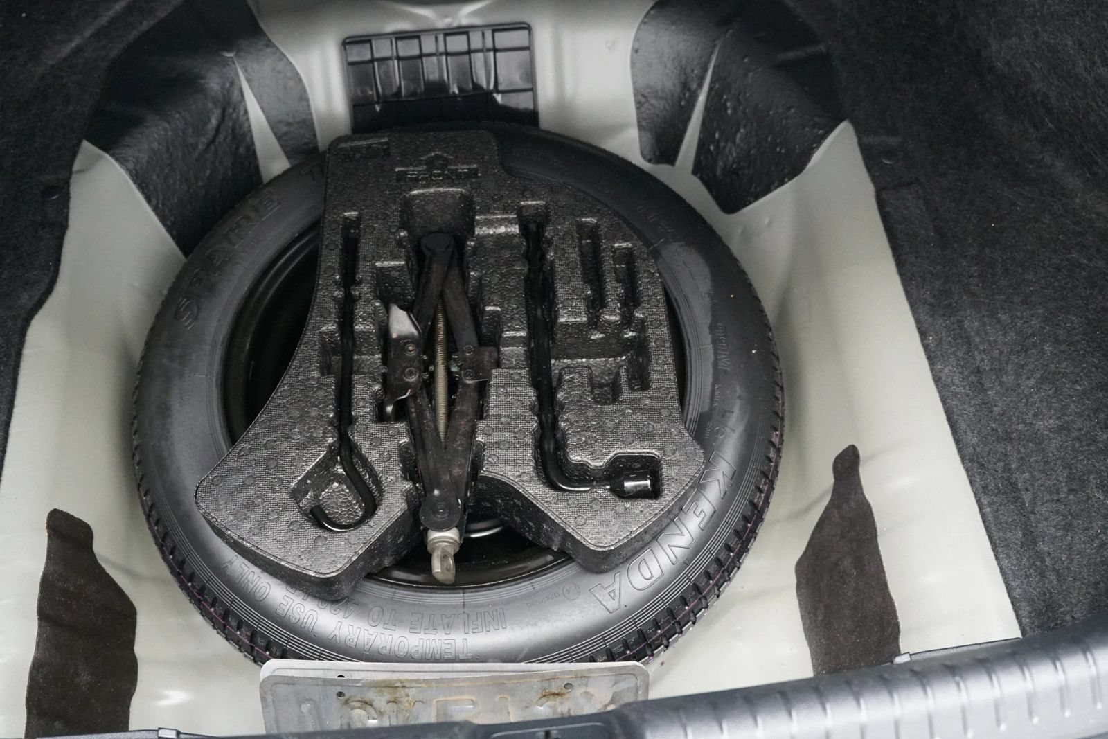 Used 2013 Honda Civic LX image 9