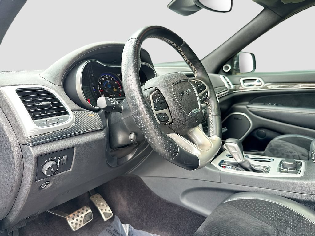 Used 2018 Jeep Grand Cherokee SRT AWD/4WD image 4