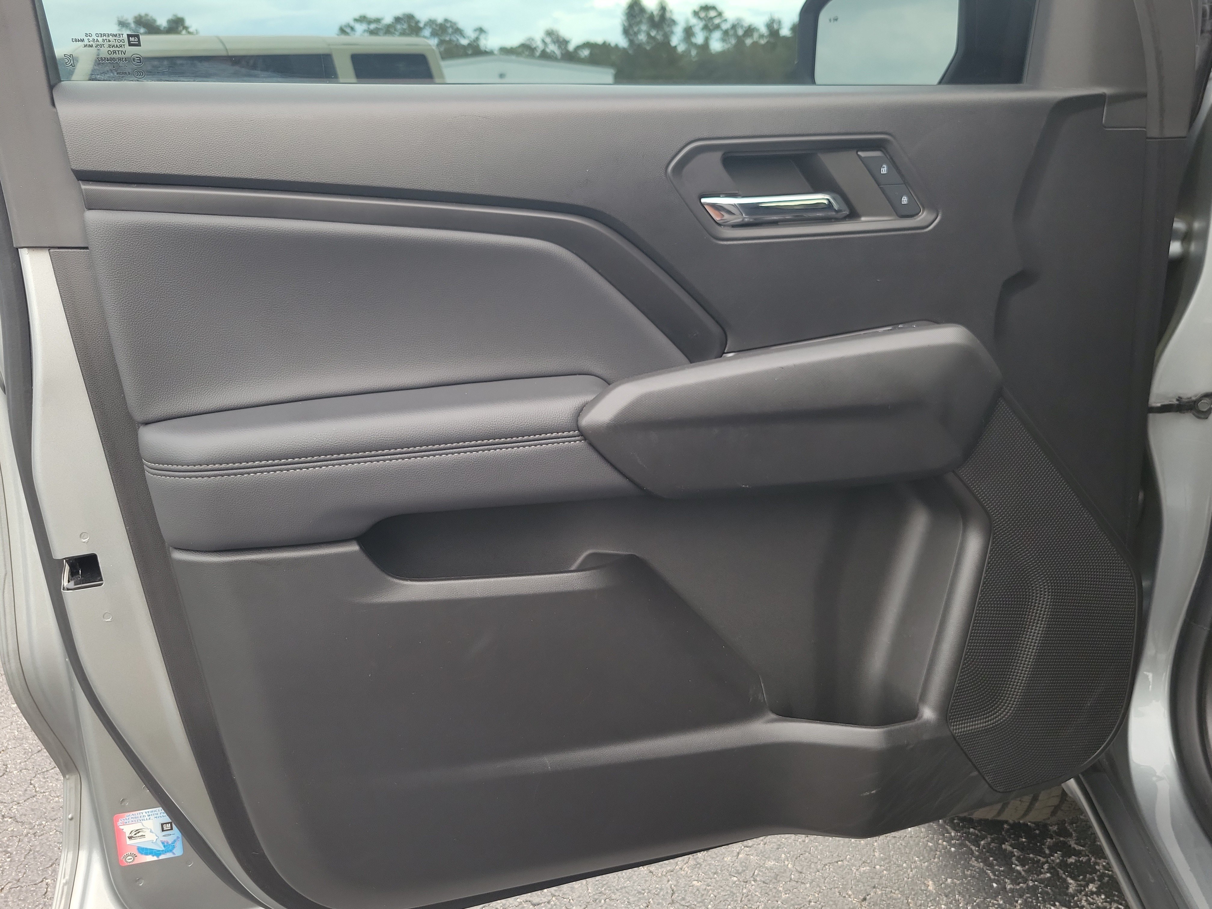 Used 2024 Chevrolet Colorado LT w/ LT Convenience Package RWD image 24