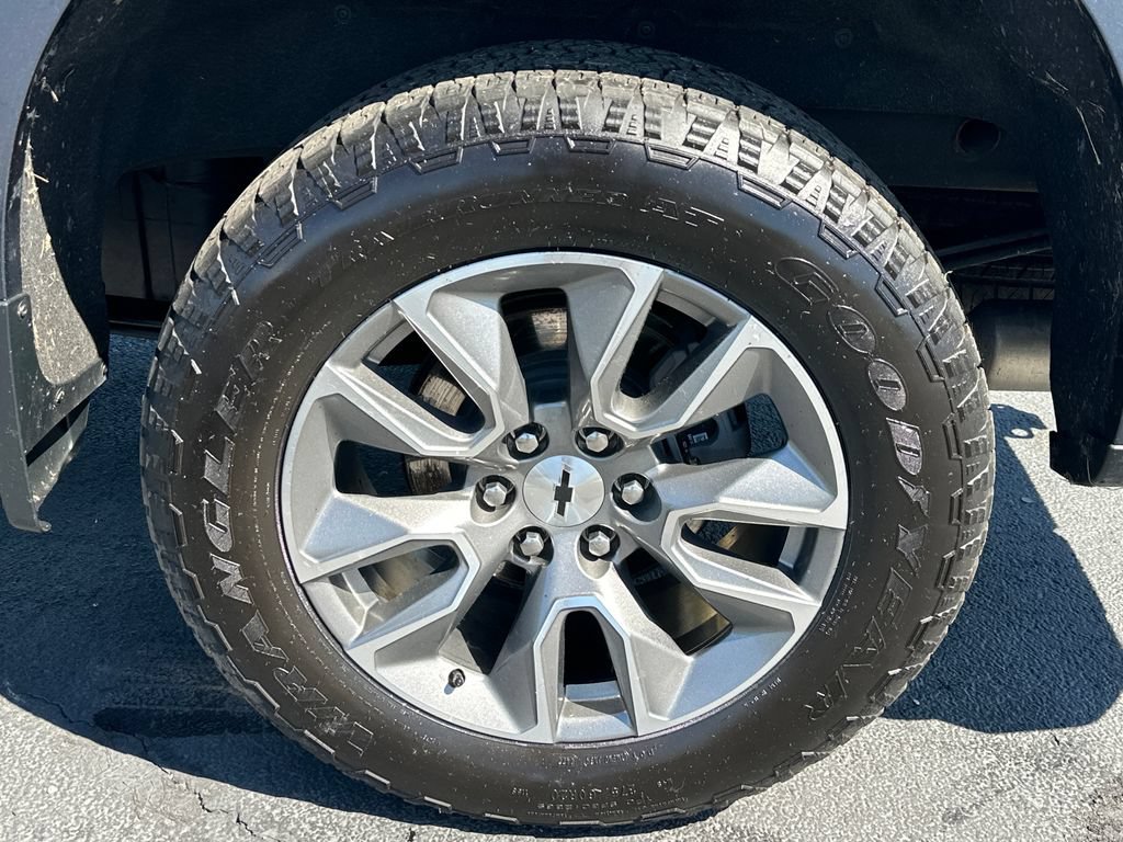 Used 2022 Chevrolet Silverado 1500 RST AWD/4WD image 26