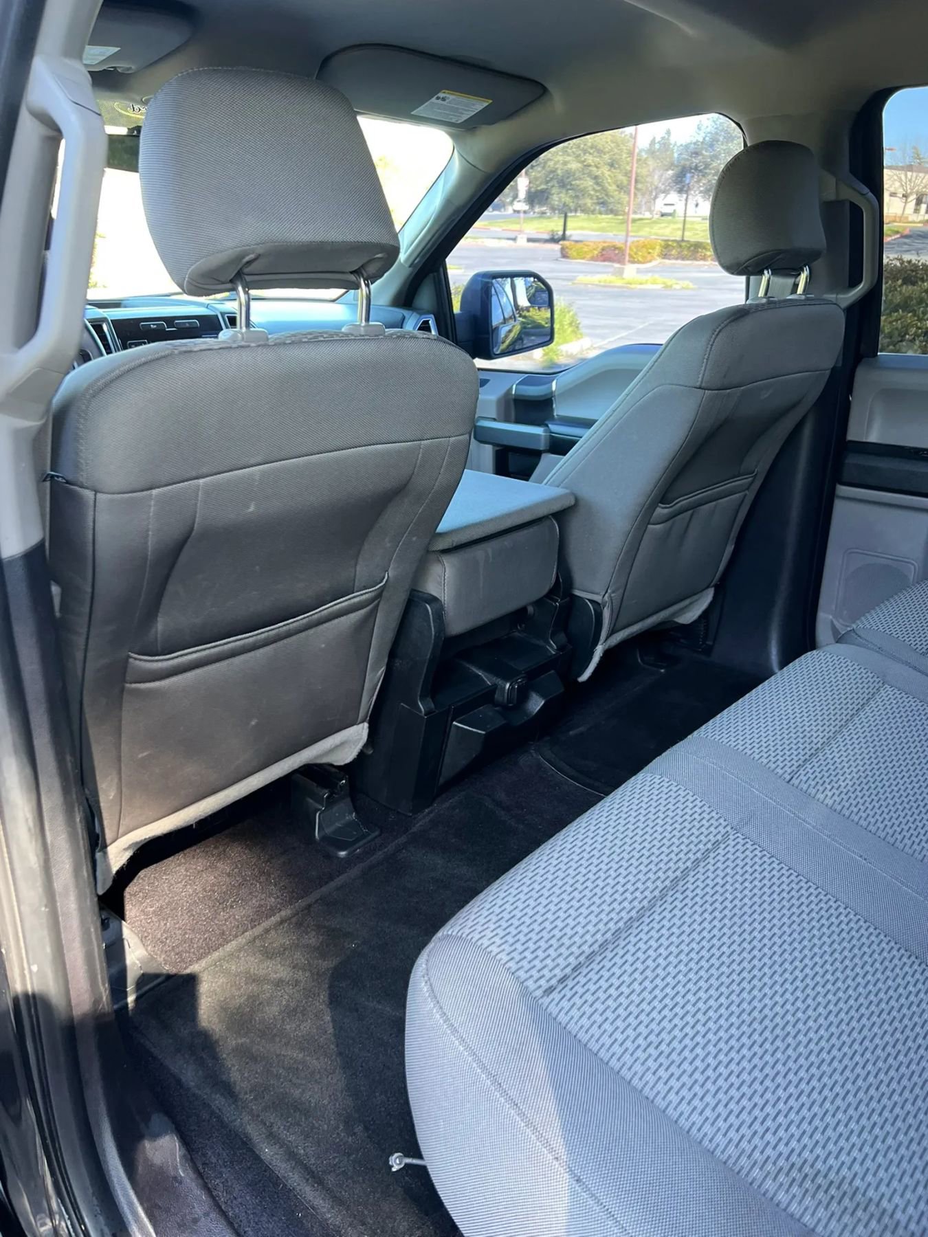 Used 2016 Ford F150 XLT image 10