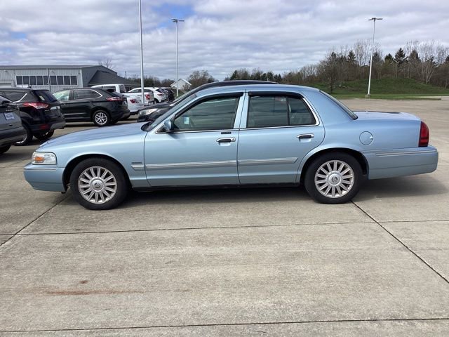 Used 2010 Mercury Grand Marquis LS image 2