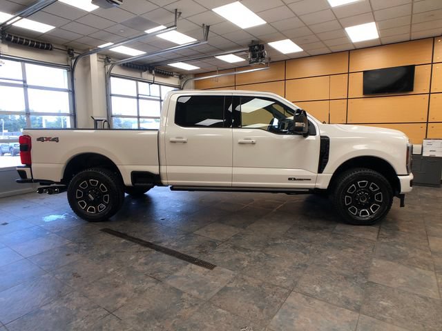 New 2026 Ford F250 Platinum AWD/4WD image 8