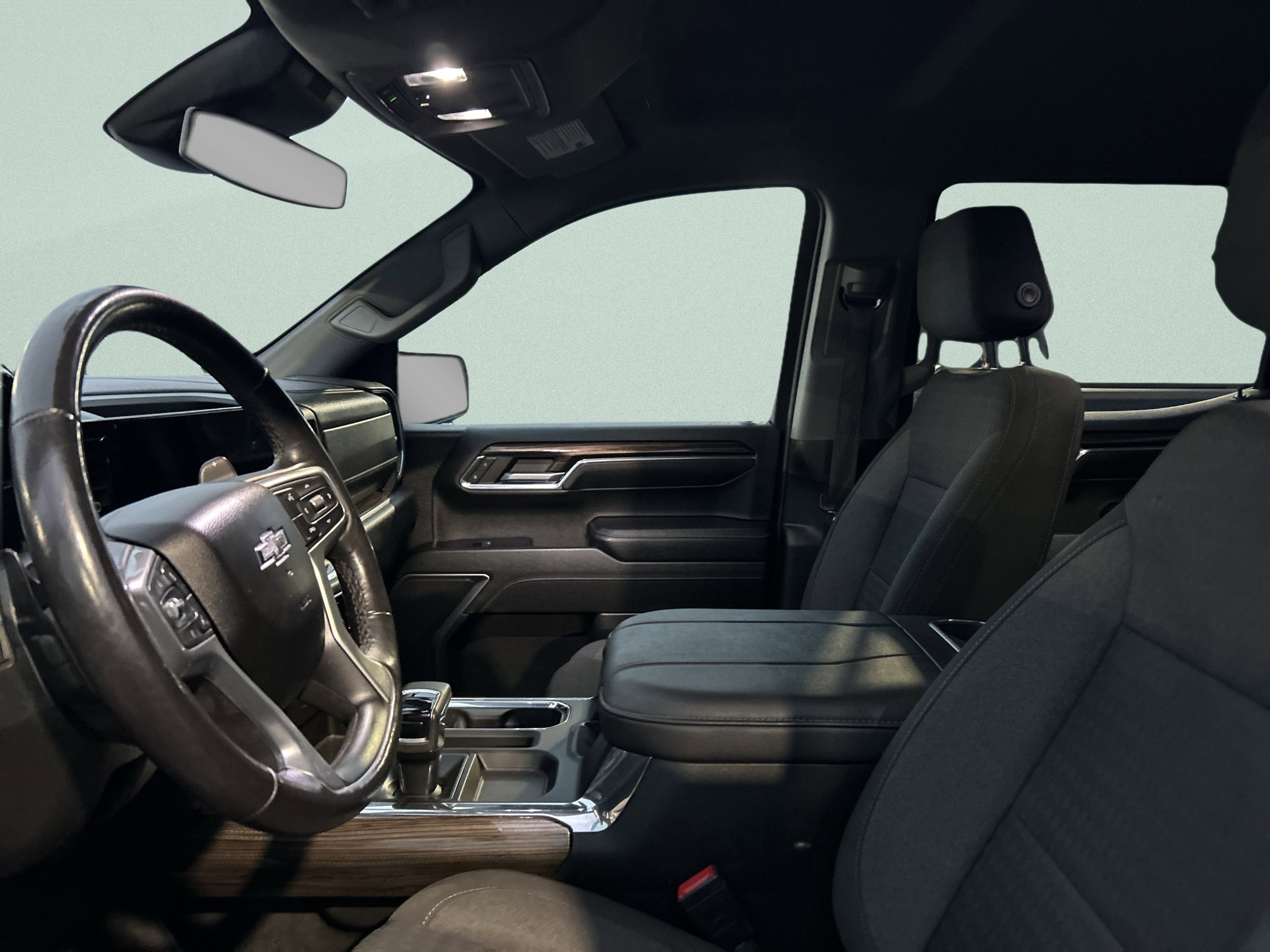 Used 2023 Chevrolet Silverado 1500 RST image 8