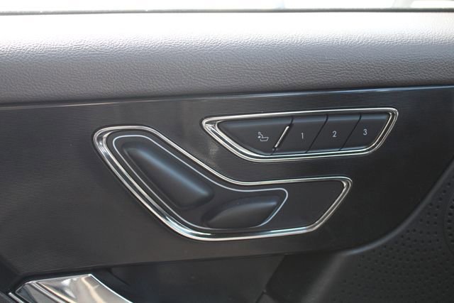 Used 2024 Lincoln Corsair FWD w/ Equipment Group 101A image 3