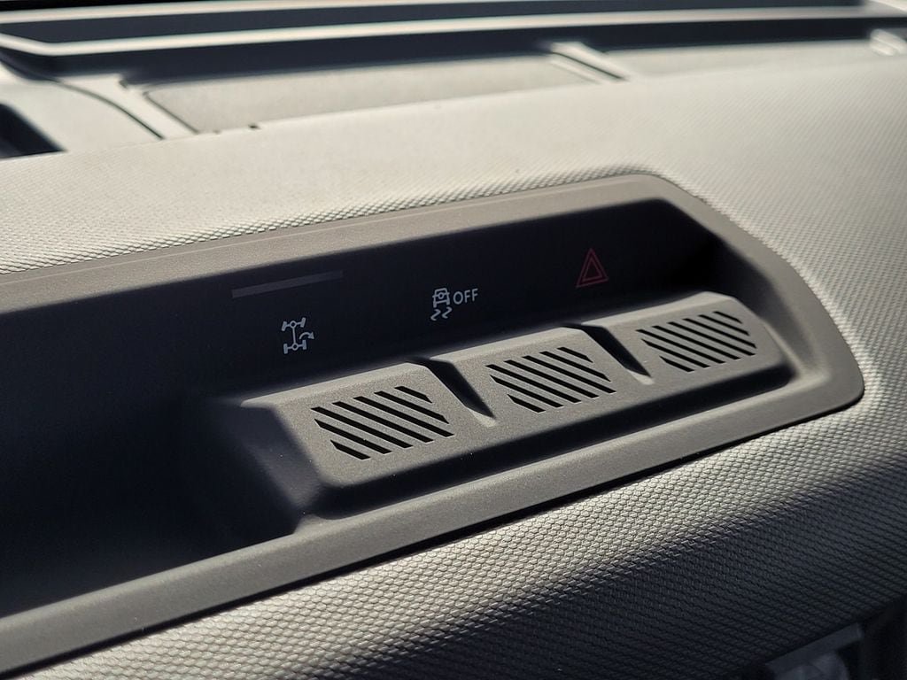New 2025 Ford Bronco Big Bend AWD/4WD image 19