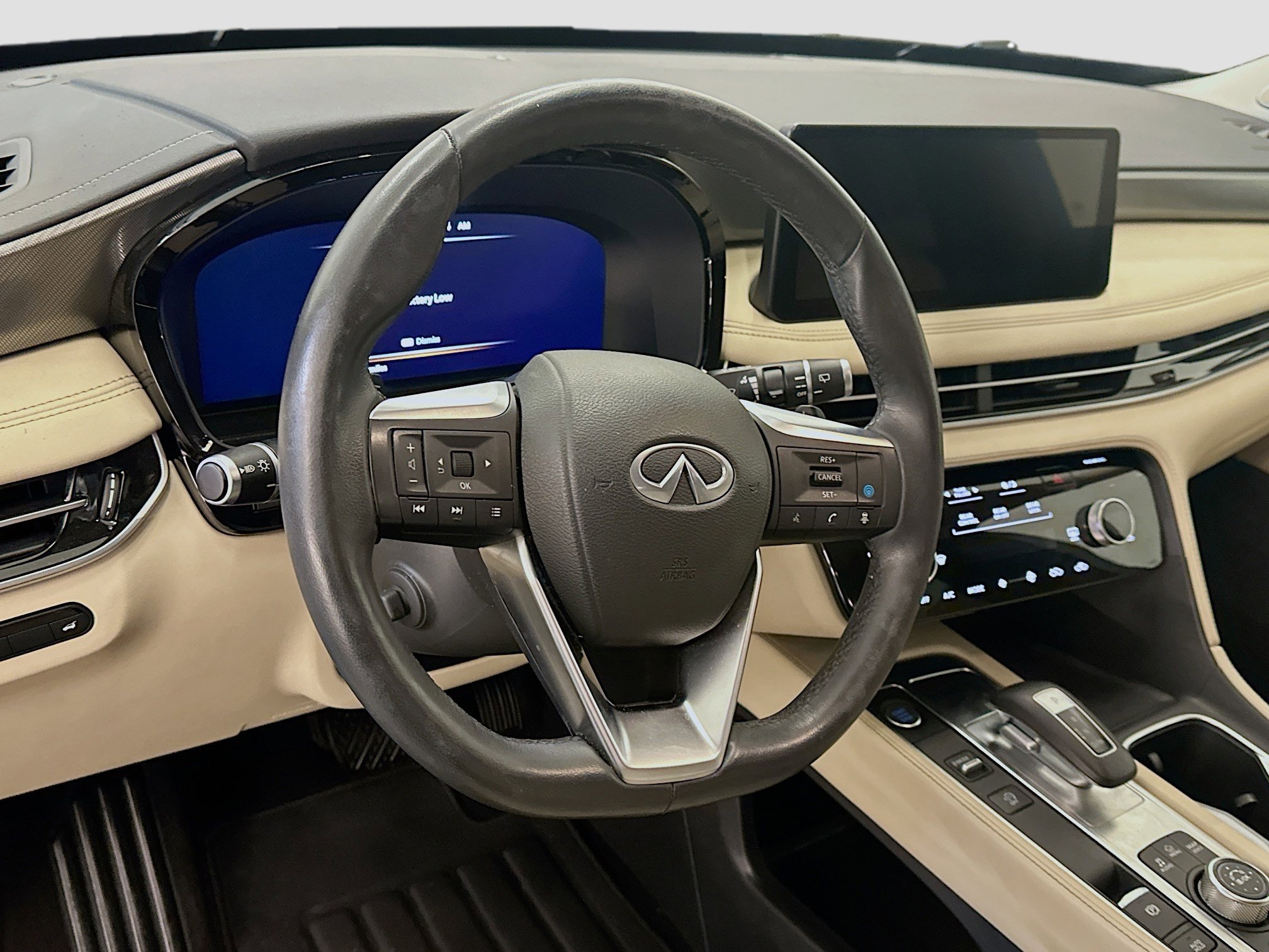 Used 2023 INFINITI QX60 Luxe w/ Performance Audio Package AWD/4WD image 18