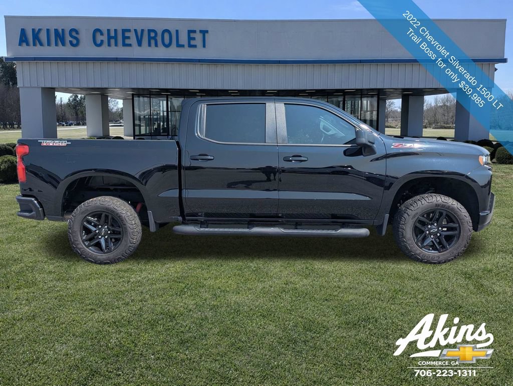 Used 2022 Chevrolet Silverado 1500 LT Trail Boss AWD/4WD image 3