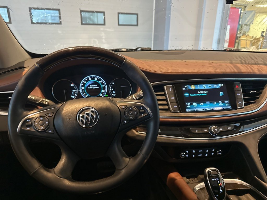 Used 2019 Buick Enclave Avenir w/ Avenir Technology Package image 21