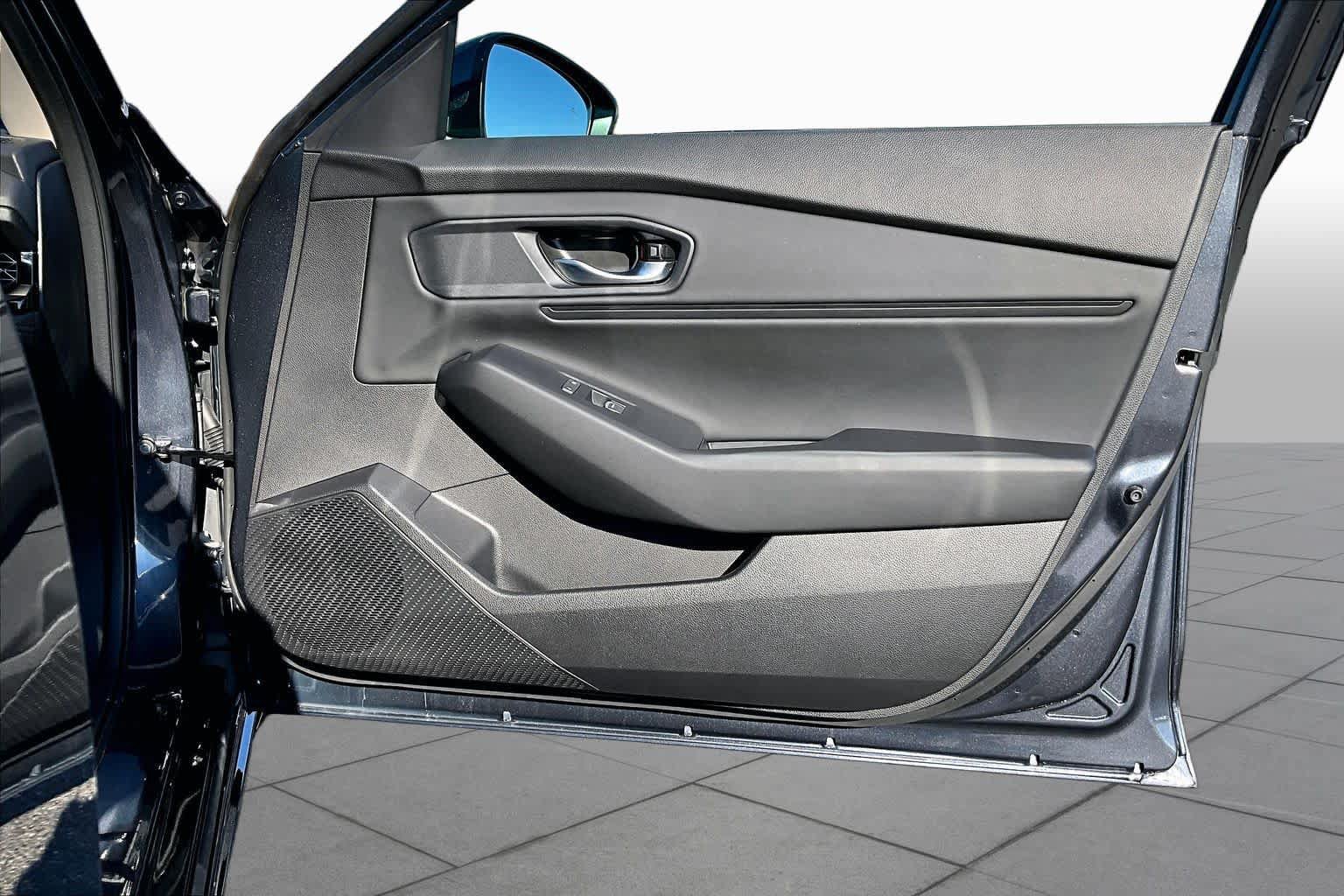 Certified 2025 Honda Accord EX-L image 23