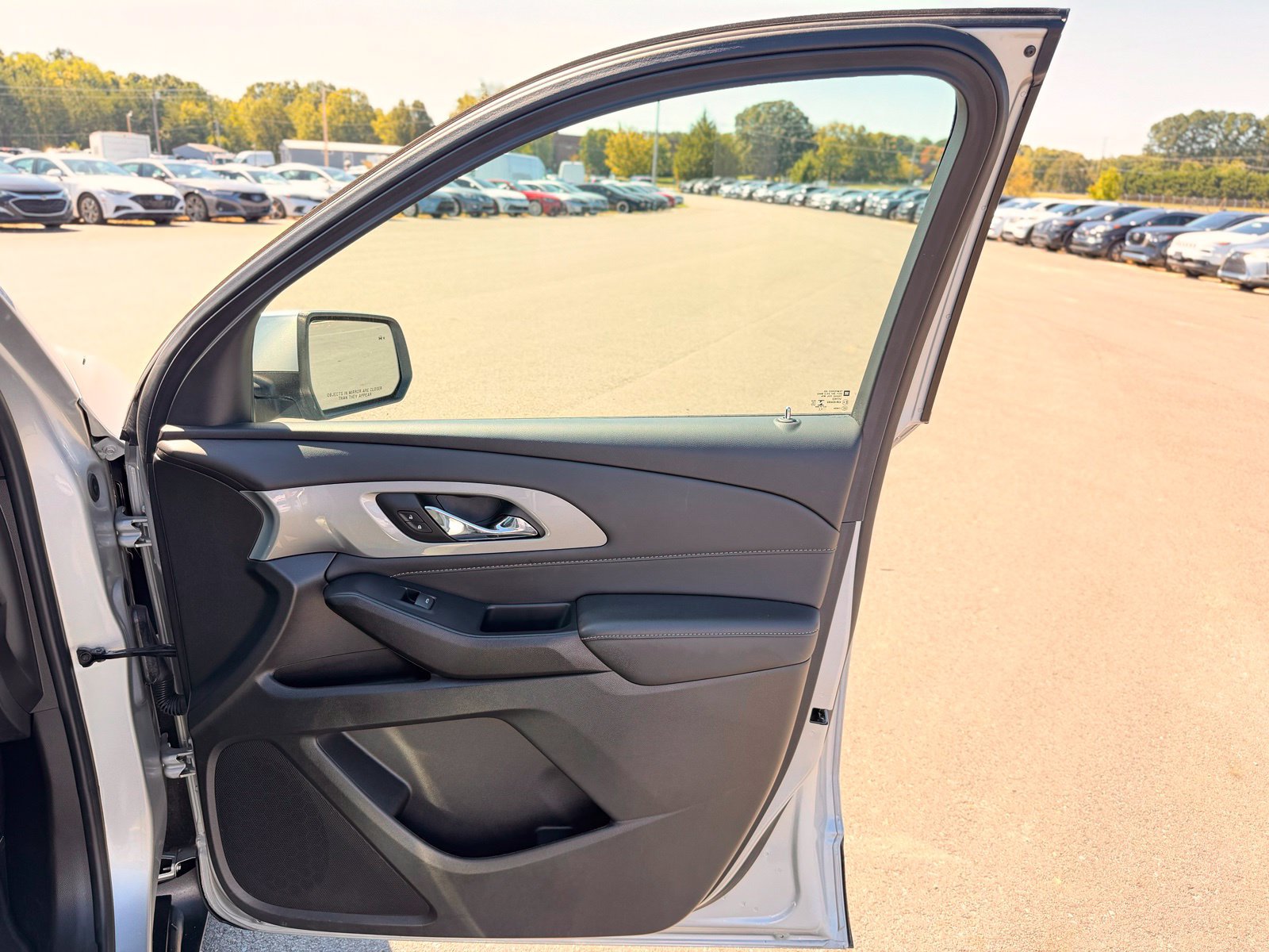 Used 2022 Chevrolet Traverse LT AWD/4WD image 28