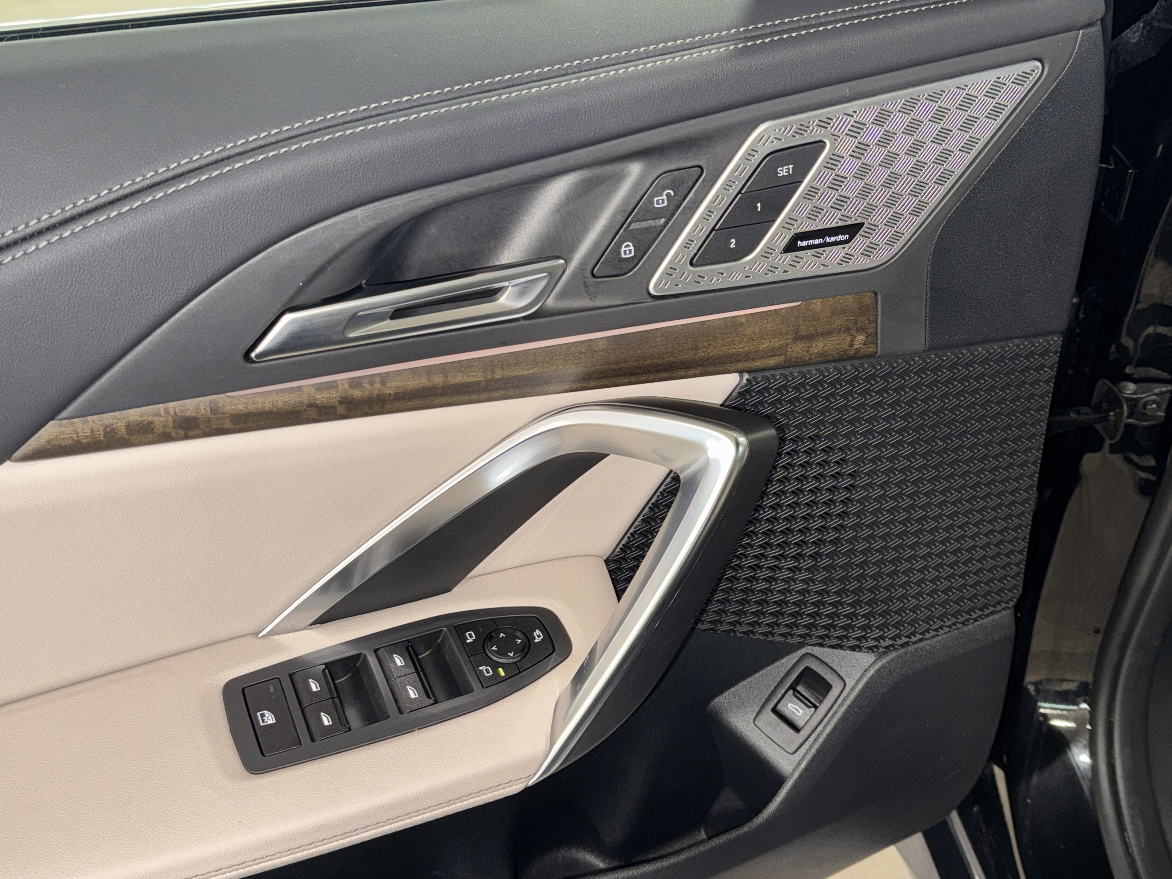 Certified 2025 BMW X1 xDrive28i w/ Convenience Package image 18