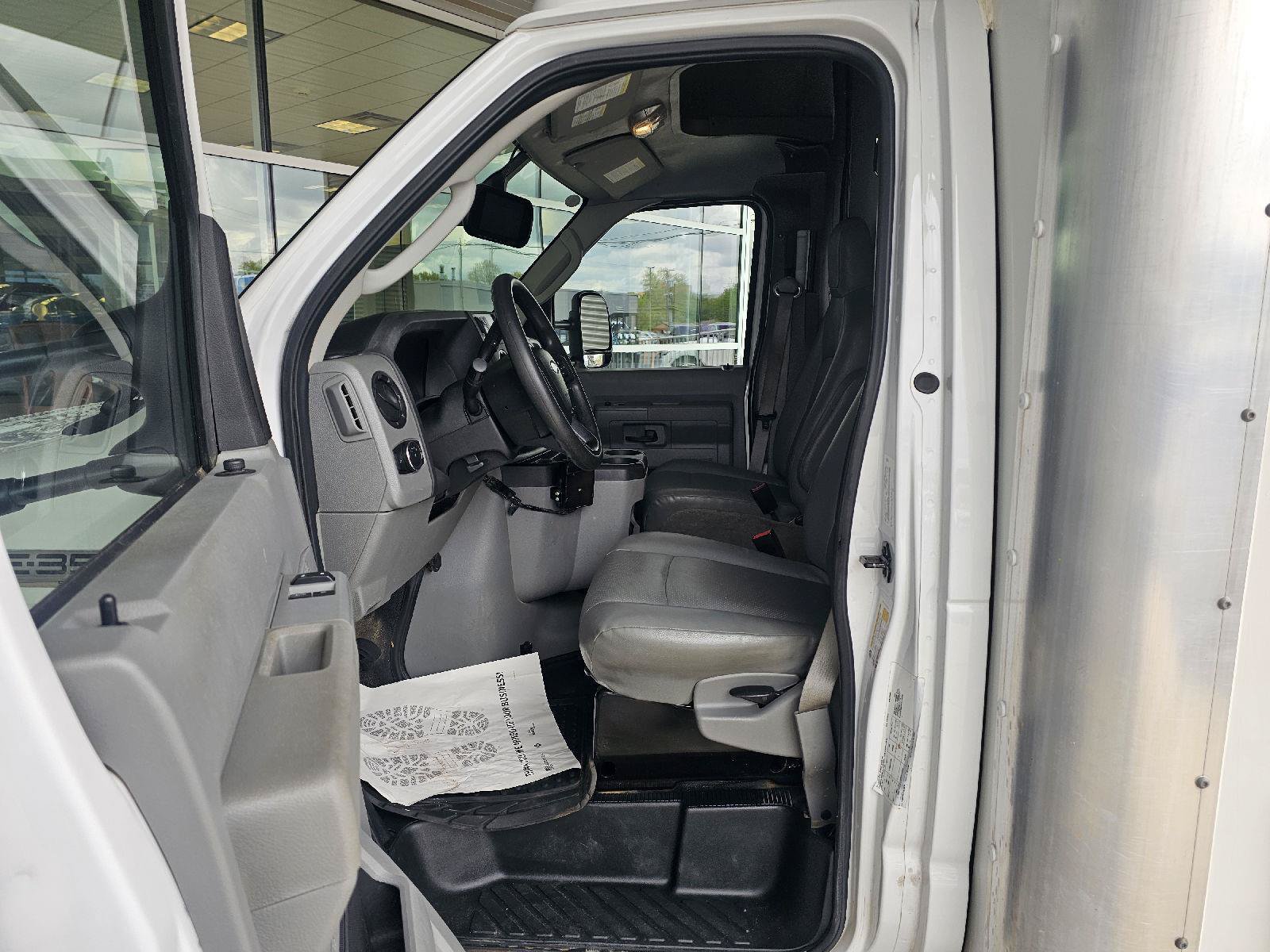 Used 2023 Ford E-350 and Econoline 350 Super Duty w/ Driver's Safety Package RWD image 27