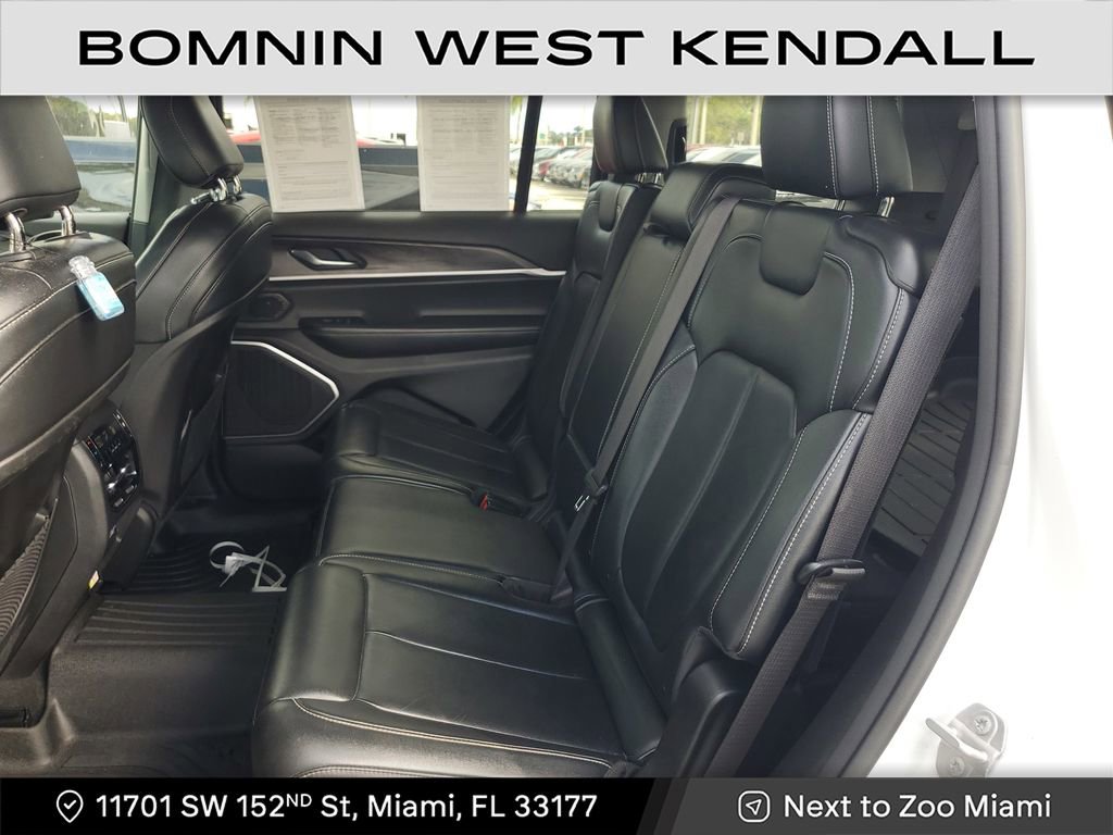 Used 2022 Jeep Grand Cherokee L Limited image 18