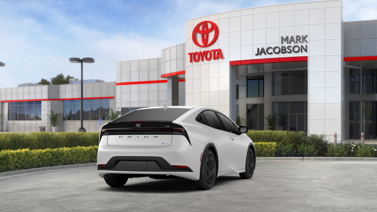 New 2027 Toyota Prius LE FWD image 9