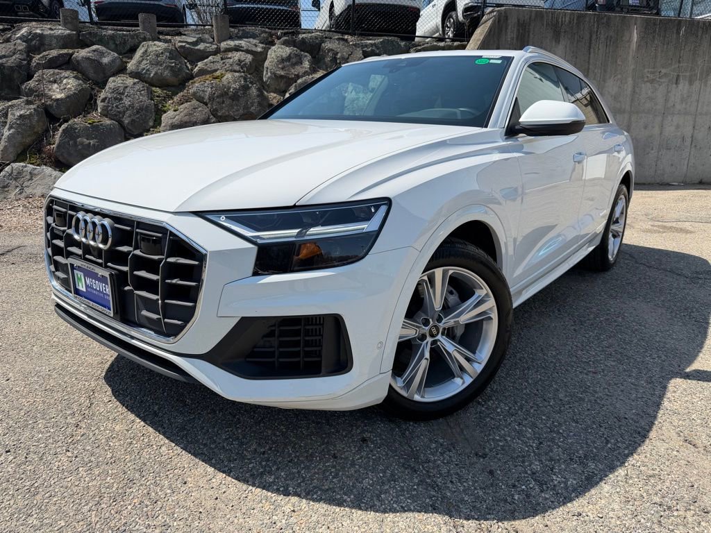 Used 2022 Audi Q8 Premium Plus w/ Premium Plus Package AWD/4WD image 1