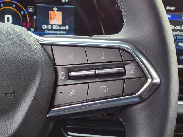 Used 2026 Chevrolet Equinox LT w/ Safety and Technology Package AWD/4WD image 12