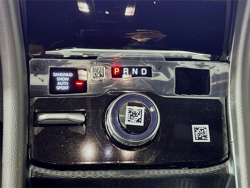 New 2025 Jeep Grand Cherokee Limited image 12