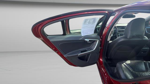 Used 2012 Volvo S60 T5 w/ Climate Pkg image 21