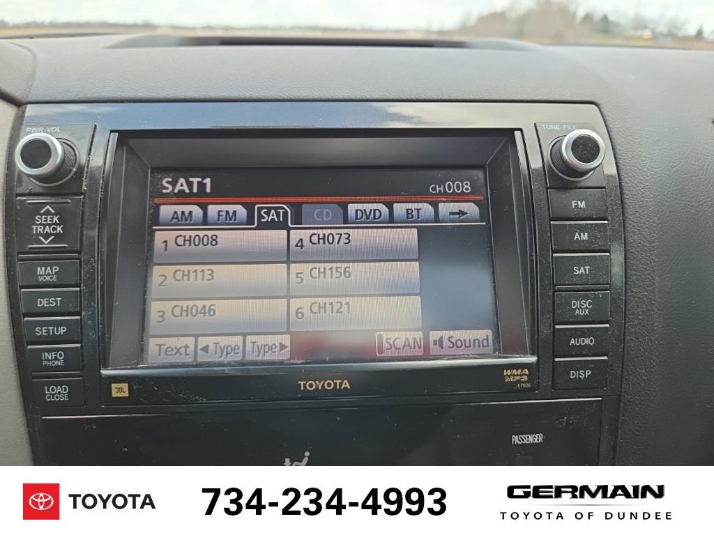 Used 2012 Toyota Sequoia Platinum image 29