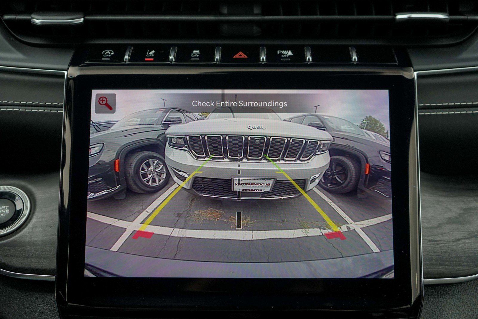 Used 2022 Jeep Grand Cherokee L Overland w/ Luxury Tech Group IV image 16