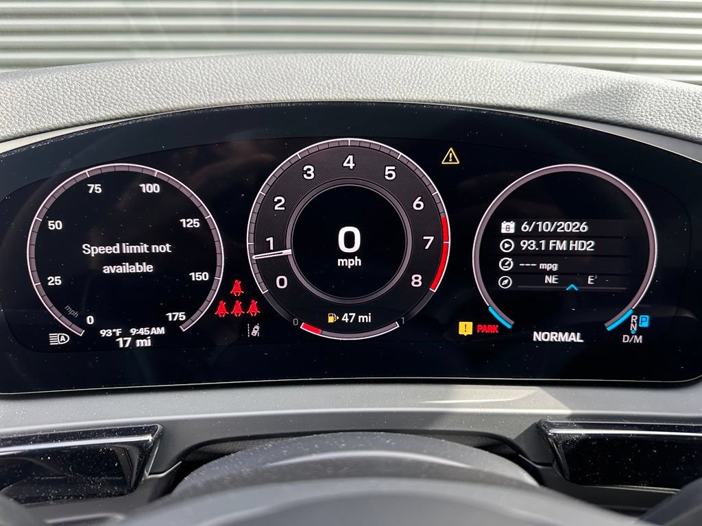 New 2026 Porsche Cayenne Coupe AWD/4WD image 25