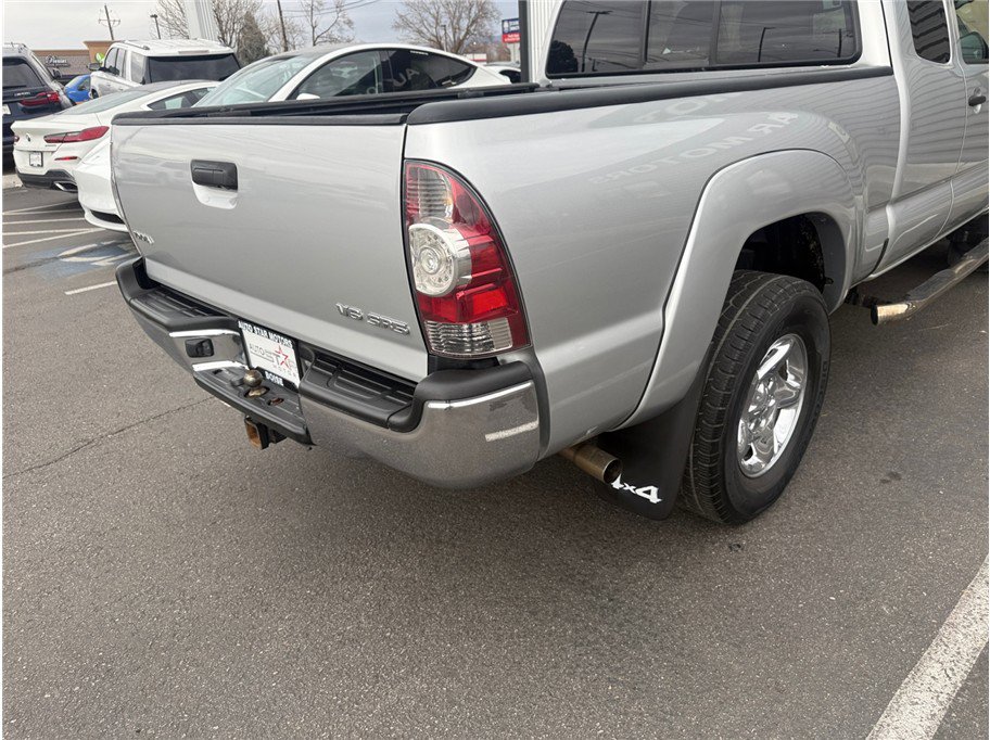 Used 2012 Toyota Tacoma 4x4 Access Cab V6 w/ SR5 Pkg image 43