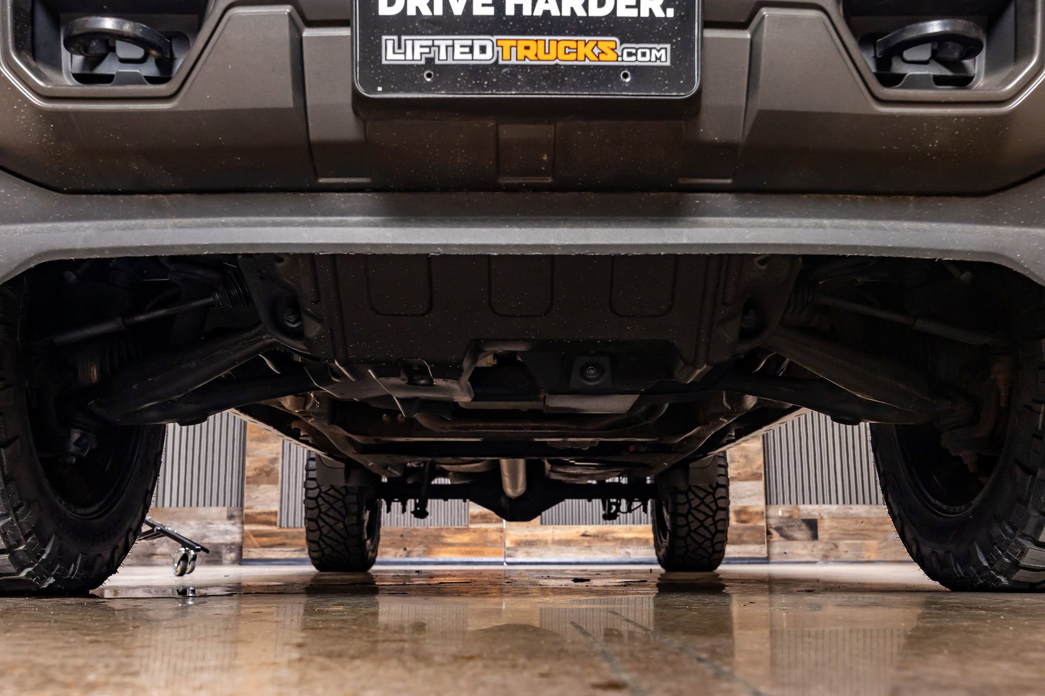 Used 2017 GMC Sierra 1500 SLT w/ Enhanced Driver Alert Package image 14